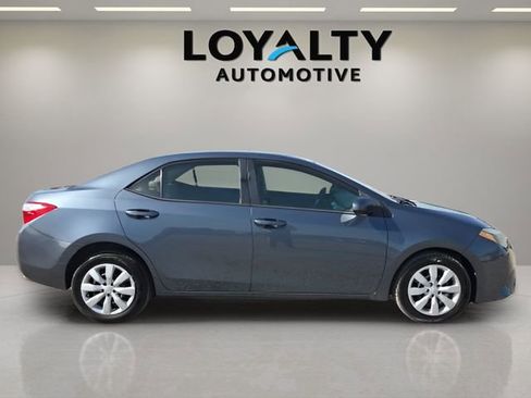 Used 2015 Toyota Corolla LE image 6