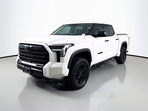 Used 2023 Toyota Tundra SR5 w/ SR5 Convenience Package image 1