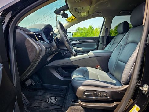 Used 2021 Buick Enclave Premium w/ Surround and Sites Package AWD/4WD image 16