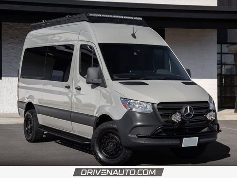 Used 2021 Mercedes-Benz Sprinter 2500 image 1