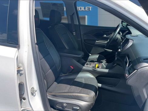 Used 2022 GMC Terrain AT4 w/ Infotainment Package II AWD/4WD image 29