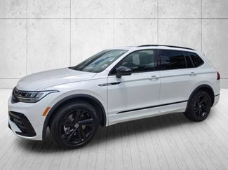 Used 2024 Volkswagen Tiguan SE R-Line FWD video 1