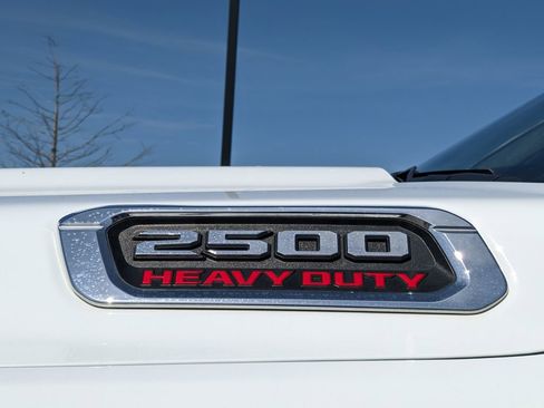 Used 2022 RAM 2500 Tradesman w/ Chrome Appearance Group image 21