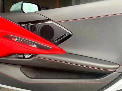 Used 2024 Chevrolet Corvette Stingray Preferred Conv w/ Stealth Interior Trim Package RWD image 19