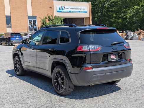 Used 2023 Jeep Cherokee Altitude Lux AWD/4WD image 8