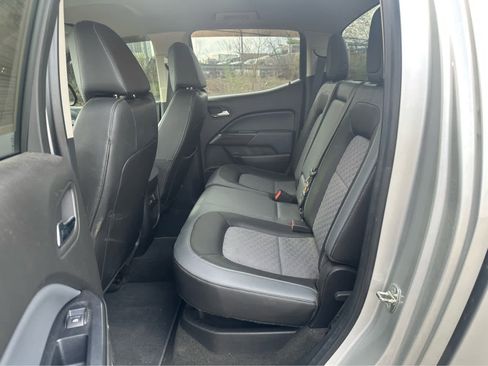 Used 2015 Chevrolet Colorado Z71 AWD/4WD image 22