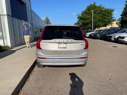 Used 2023 Volvo XC90 B5 Plus w/ Protection Package Premier AWD/4WD image 19
