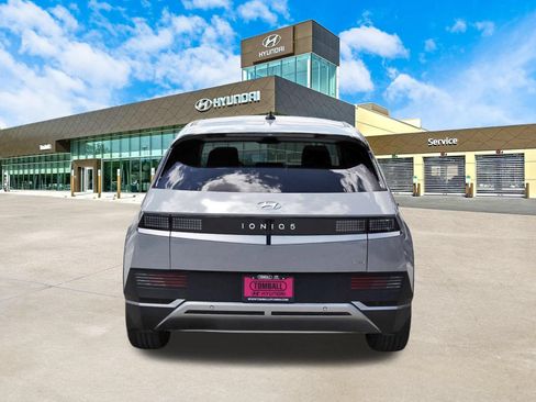 Certified 2024 Hyundai Ioniq 5 SEL AWD/4WD image 7