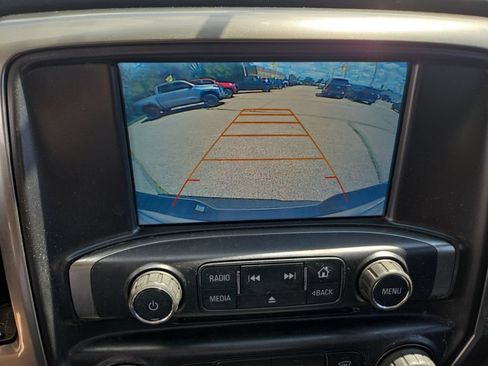 Used 2017 Chevrolet Silverado 1500 LT AWD/4WD image 29