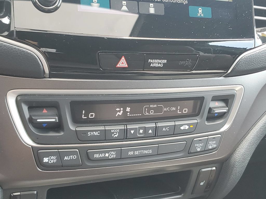 Used 2024 Honda Passport EX-L image 28