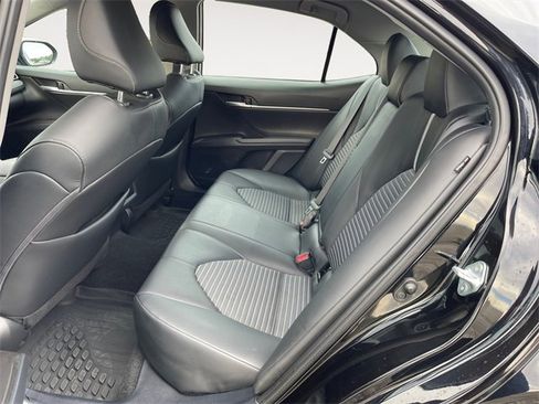 Used 2023 Toyota Camry SE w/ Convenience Package image 13