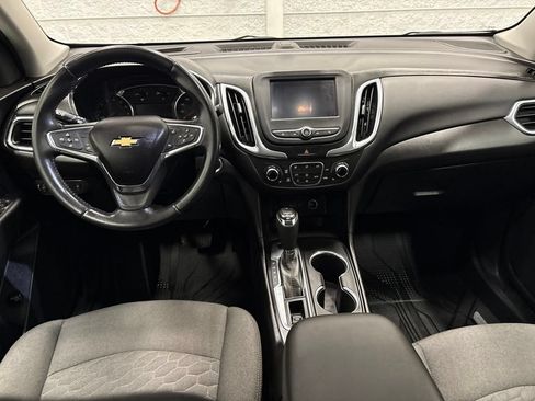Used 2020 Chevrolet Equinox LT AWD/4WD image 11