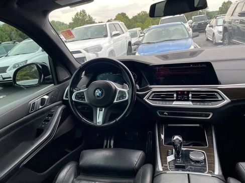 Used 2021 BMW X5 M50i AWD/4WD image 8