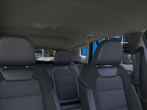 New 2026 Chevrolet Trax LT w/ Driver Confidence Package FWD image 24