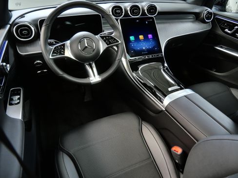 Certified 2026 Mercedes-Benz GLC 300 4MATIC image 2
