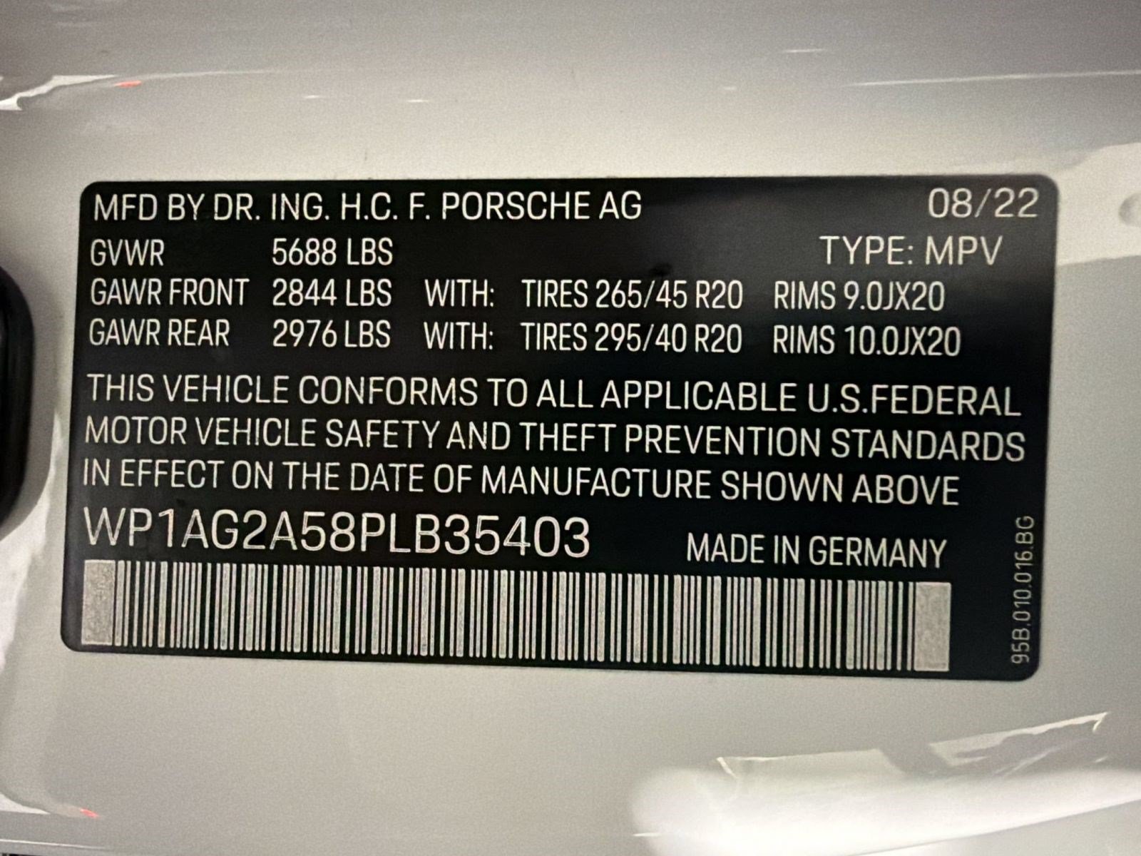 Used 2023 Porsche Macan S AWD/4WD image 25