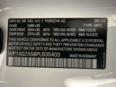 Used 2023 Porsche Macan S AWD/4WD image 25