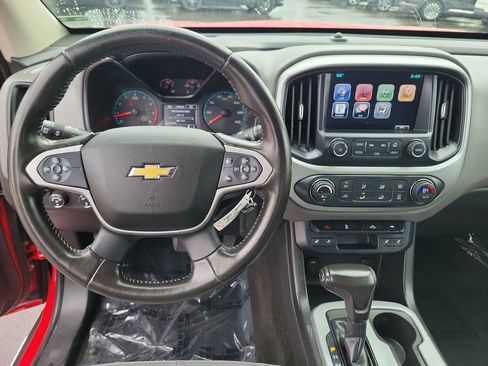 Used 2015 Chevrolet Colorado LT w/ Luxury Package image 4