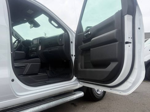 Used 2025 Chevrolet Silverado 1500 W/T RWD image 73