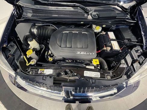 Used 2017 Dodge Grand Caravan SE w/ Power Window Group FWD image 36