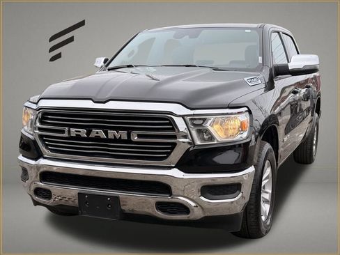 Used 2024 RAM 1500 Laramie AWD/4WD image 1