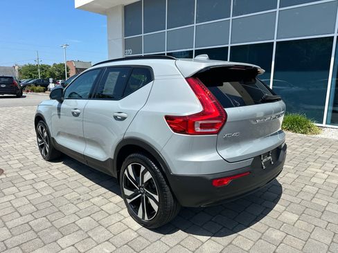 Used 2024 Volvo XC40 B5 Plus w/ Protection Package Premier AWD/4WD image 31