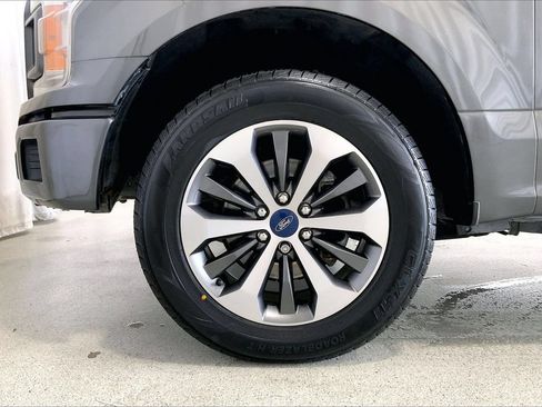 Used 2019 Ford F150 XL w/ Equipment Group 101A Mid RWD image 8