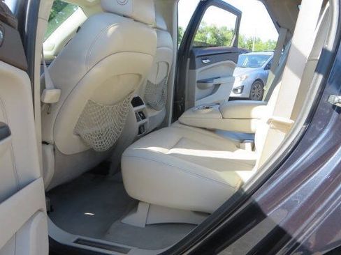 Used 2015 Cadillac SRX Luxury w/ Driver Awareness Package AWD/4WD image 15