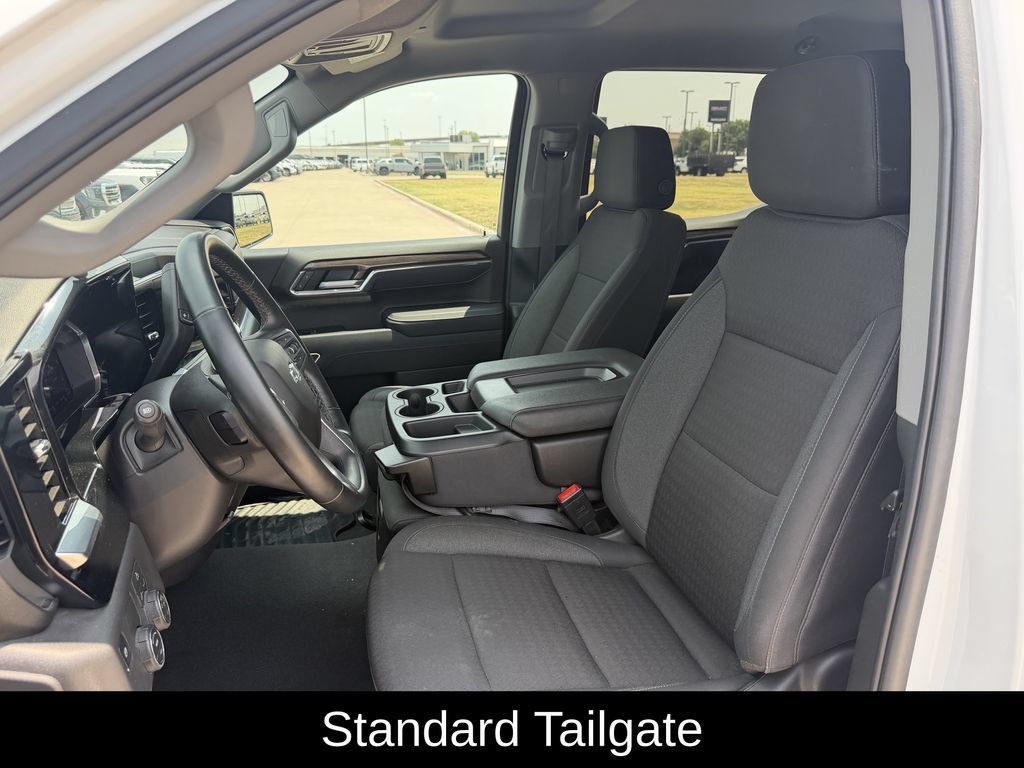 Used 2026 Chevrolet Silverado 1500 RST RWD image 32