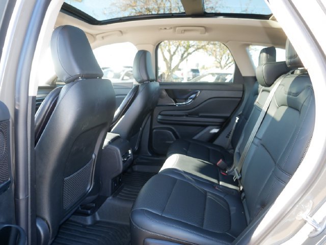 Used 2025 Lincoln Corsair AWD w/ Equipment Group 101A image 14