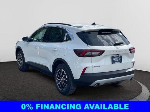 New 2025 Ford Escape Base image 3