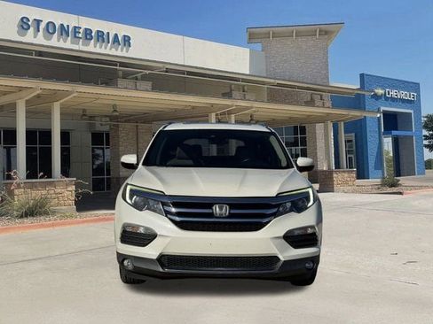 Used 2018 Honda Pilot Elite image 9
