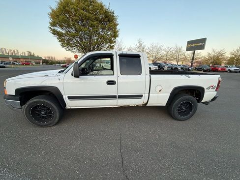 Used 2004 Chevrolet Silverado 1500 LT w/ Light Duty Power Package image 1