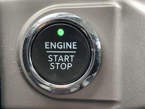 Certified 2022 Ford F150 XLT w/ Equipment Group 302A High image 29