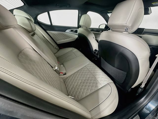 Used 2023 Genesis G70 3.3T w/ Sport Prestige Package RWD image 28