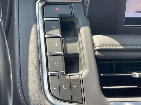 Used 2023 Chevrolet Tahoe LS image 33