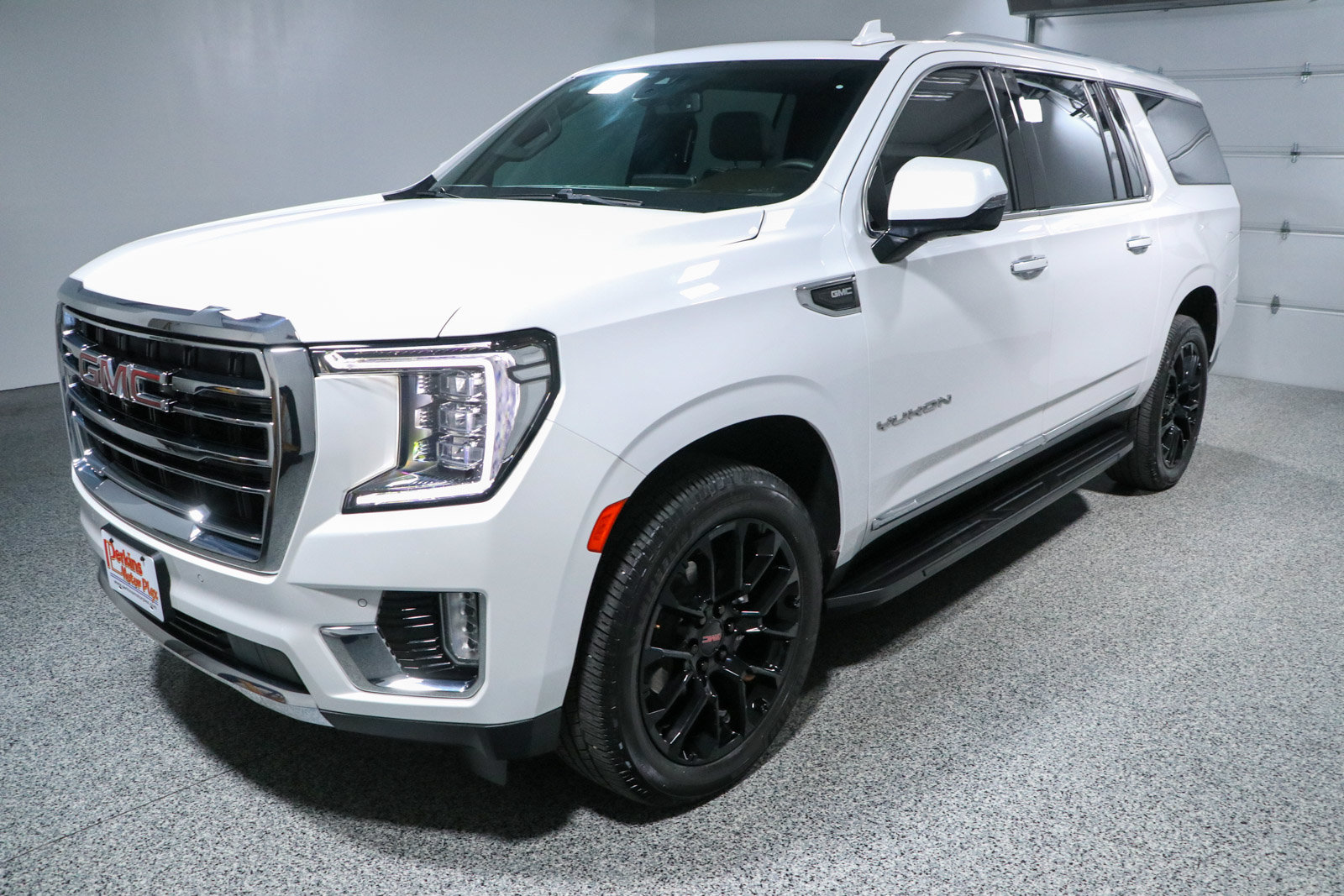 Used 2022 GMC Yukon XL SLT w/ SLT Premium Package RWD image 38