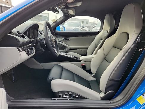 New 2025 Porsche 718 Boxster GTS image 15