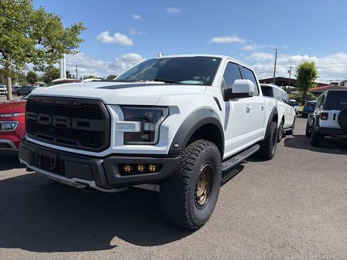 Used 2019 Ford F150 Raptor w/ Equipment Group 802A Luxury AWD/4WD image 1