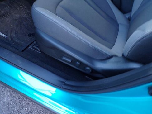 Certified 2025 Subaru Crosstrek 2.0i Premium image 15