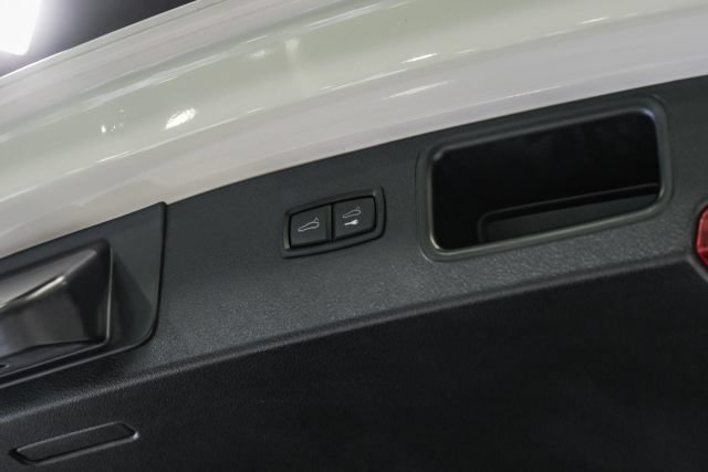 Used 2022 Porsche Macan GTS AWD/4WD image 52