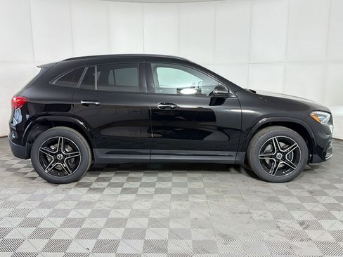 New 2026 Mercedes-Benz GLA 250 4MATIC image 8