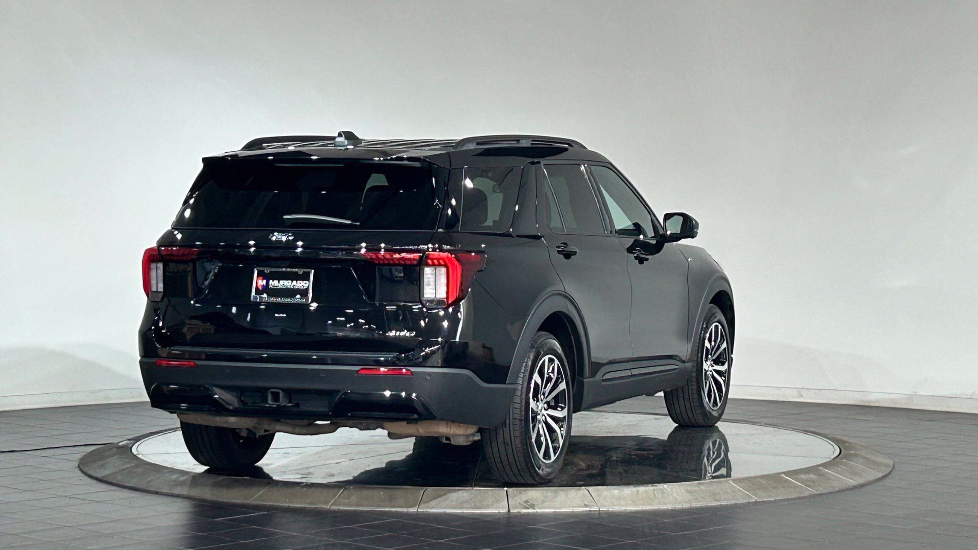 Used 2026 Ford Explorer ST-Line AWD/4WD image 10