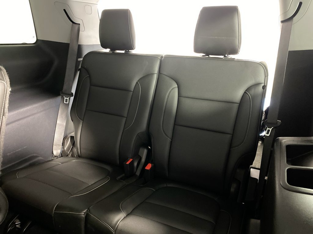 Certified 2019 GMC Acadia SLT w/ Black Edition AWD/4WD image 23