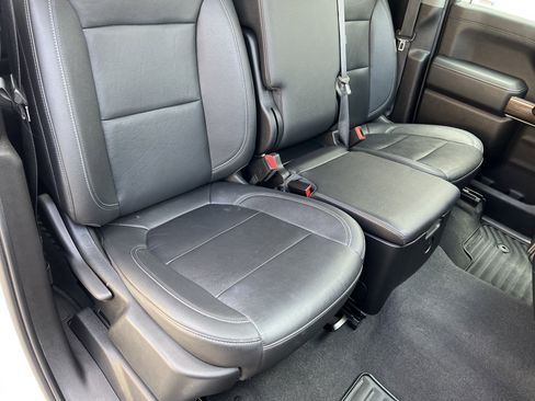 Used 2021 Chevrolet Silverado 1500 LT w/ Convenience Package II image 23