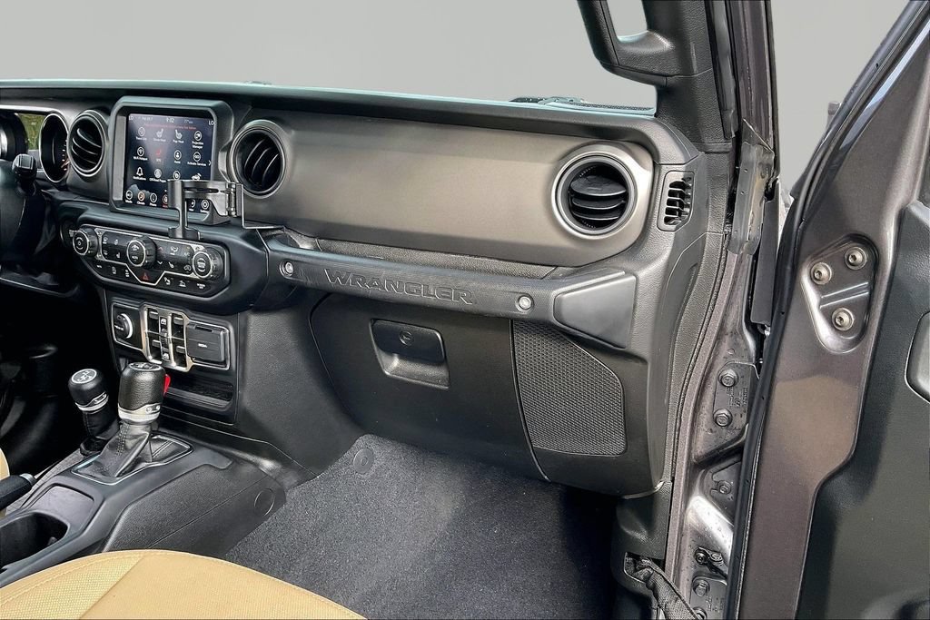 Used 2022 Jeep Wrangler Unlimited Sport AWD/4WD image 29