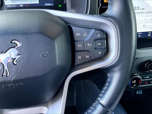 Used 2023 Ford Bronco Badlands w/ Sasquatch Package AWD/4WD image 24