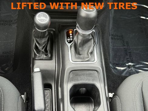 Used 2021 Jeep Wrangler Unlimited Sport image 20