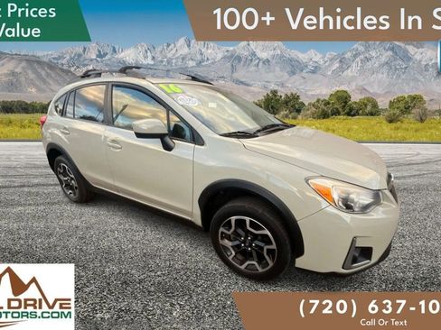 Used 2016 Subaru Crosstrek 2.0i Premium w/ Moonroof Package image 3