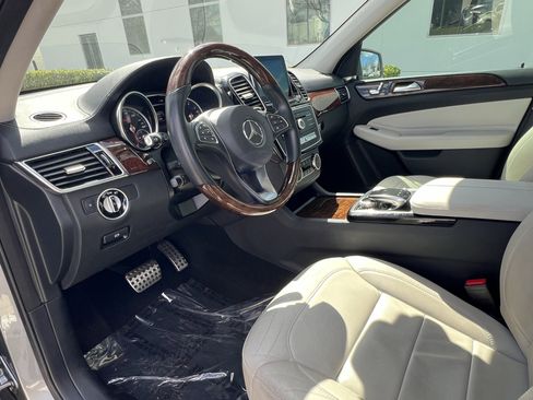 Used 2016 Mercedes-Benz GLE 400 4MATIC image 17